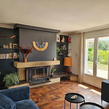 Jolie Maison T4 Avec Piscine A Holiday home *